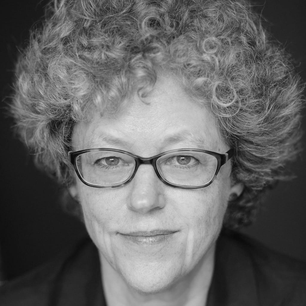 Journalist Leslie Kean, co-author of the 2017 New York Times story.